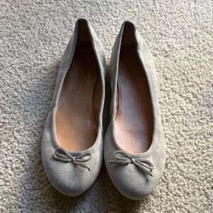 Elegant Gray Women's Ballet Flats